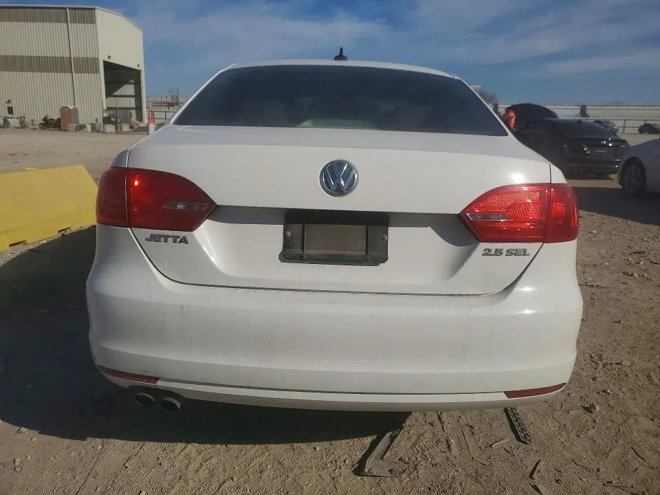2013 VOLKSWAGEN JETTA SEL  