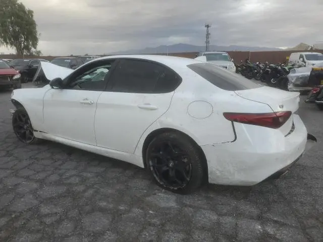 2021 ALFA ROMEO GIULIA SPORT  