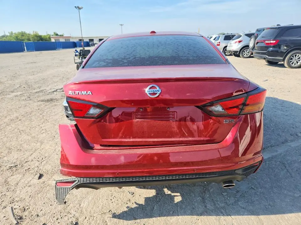 2020 NISSAN ALTIMA SR  