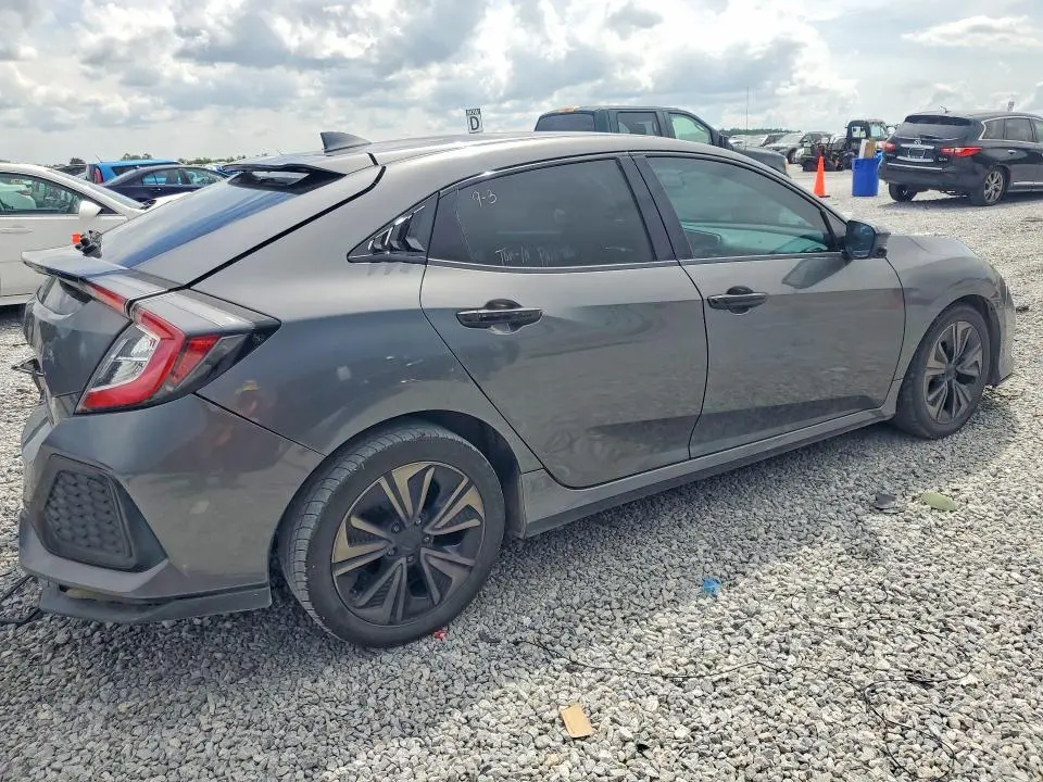 2018 HONDA CIVIC EX  