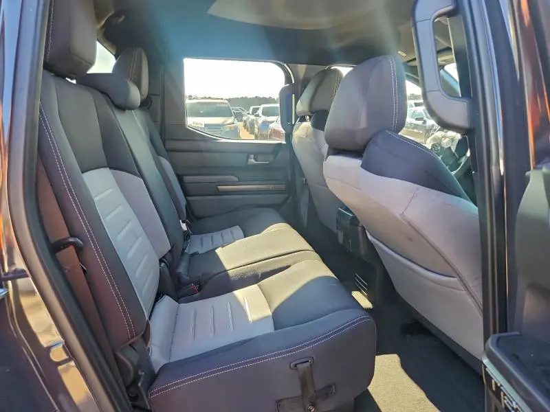 2025 TOYOTA TACOMA DOUBLE CAB  