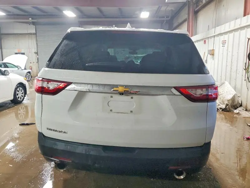 2021 CHEVROLET TRAVERSE LS  