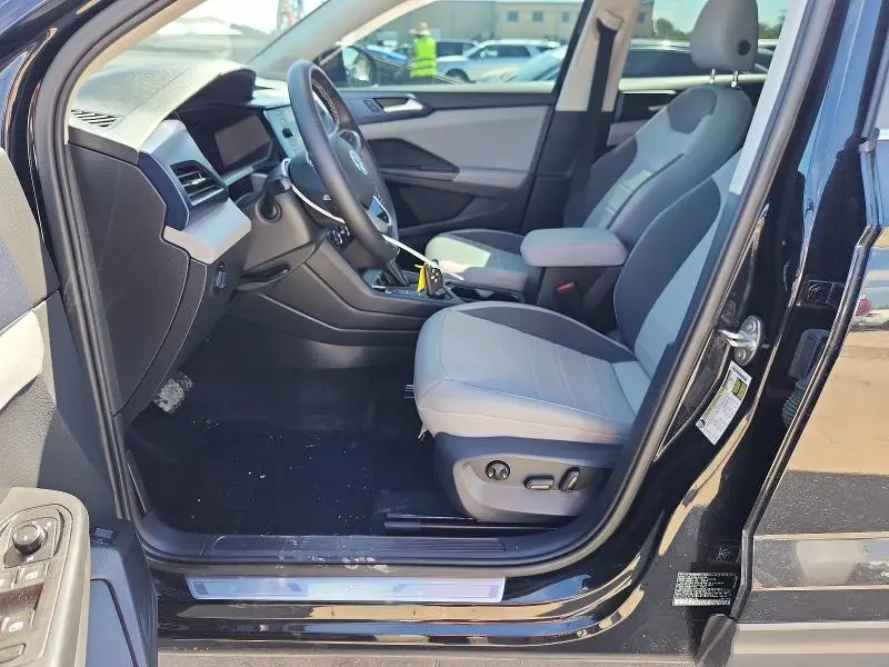 2022 VOLKSWAGEN TAOS SE IQ DRIVE  