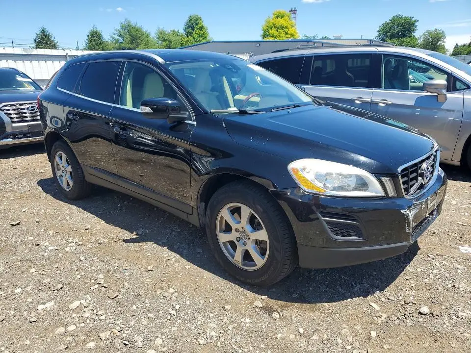 2012 VOLVO XC60 3.2  