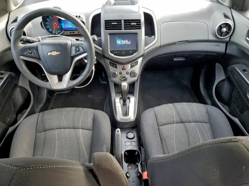 2016 CHEVROLET SONIC LT  