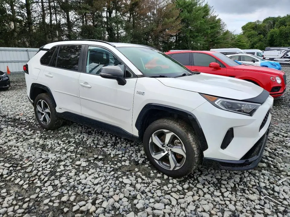 2021 TOYOTA RAV4 PRIME SE  