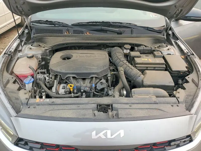 2023 KIA FORTE GT  