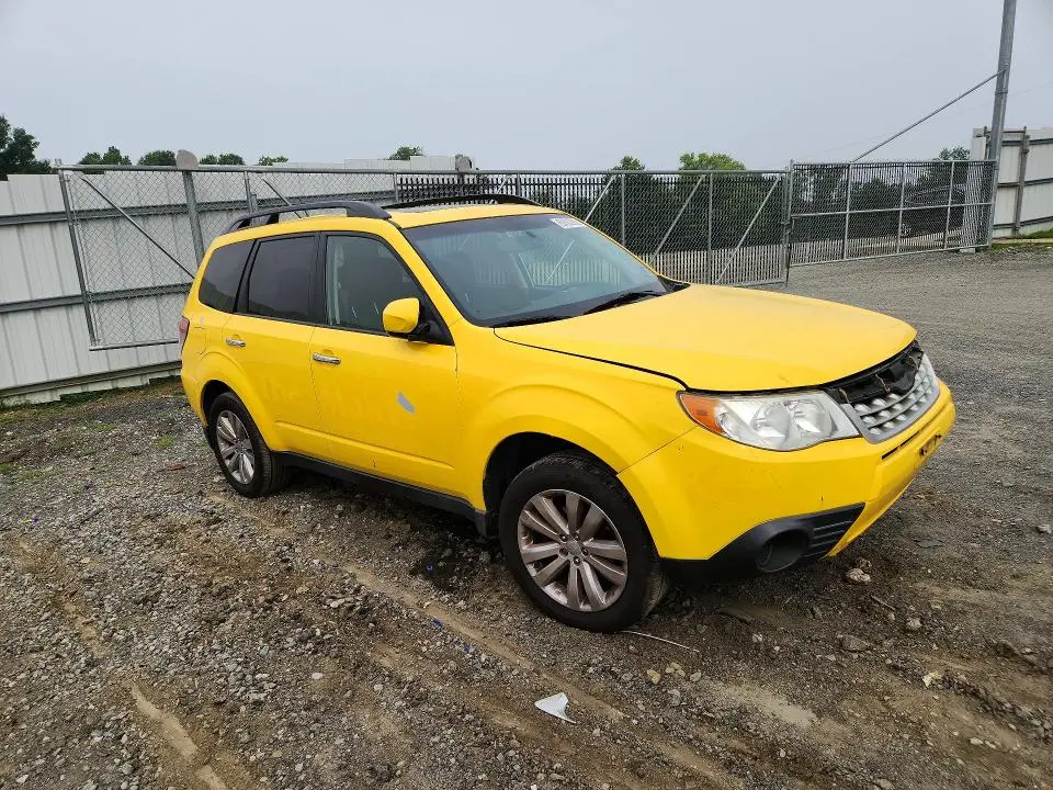 2013 SUBARU FORESTER 2.5X PREMIUM  