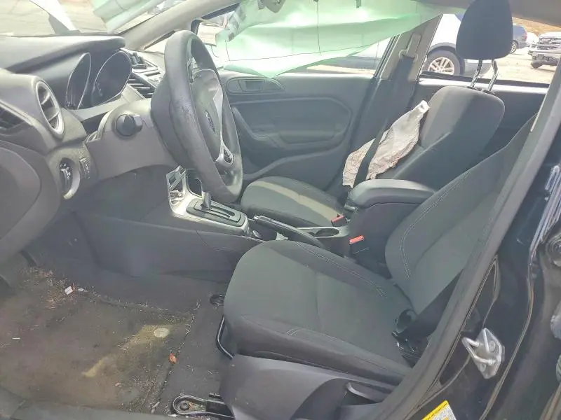 2018 FORD FIESTA SE  
