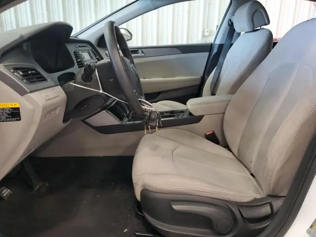 2017 HYUNDAI SONATA SE  