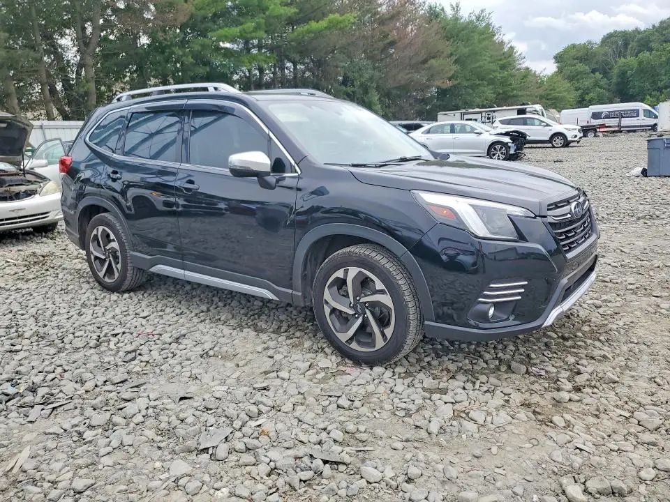 2022 SUBARU FORESTER TOURING  