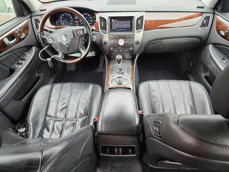 2012 HYUNDAI EQUUS SIGNATURE  