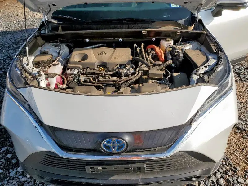 2023 TOYOTA VENZA LE  