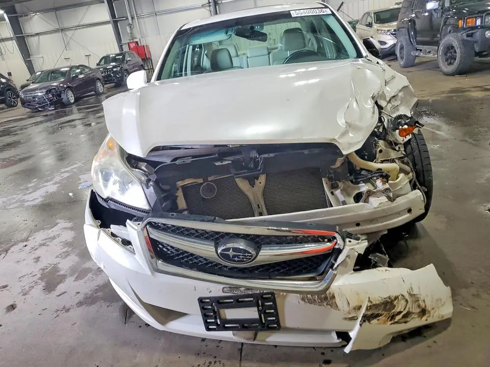 2011 SUBARU LEGACY 3.6R LIMITED  