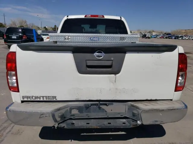 2016 NISSAN FRONTIER S  