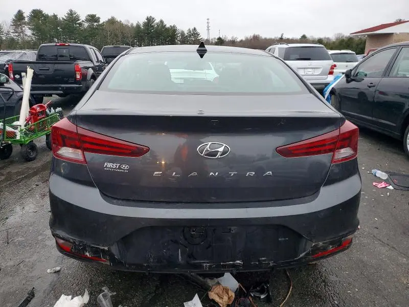 2020 HYUNDAI ELANTRA SEL  