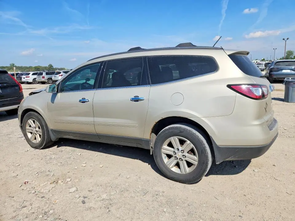 2014 CHEVROLET TRAVERSE LT  