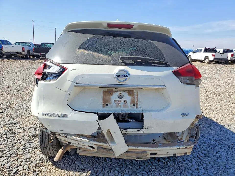 2020 NISSAN ROGUE SV  