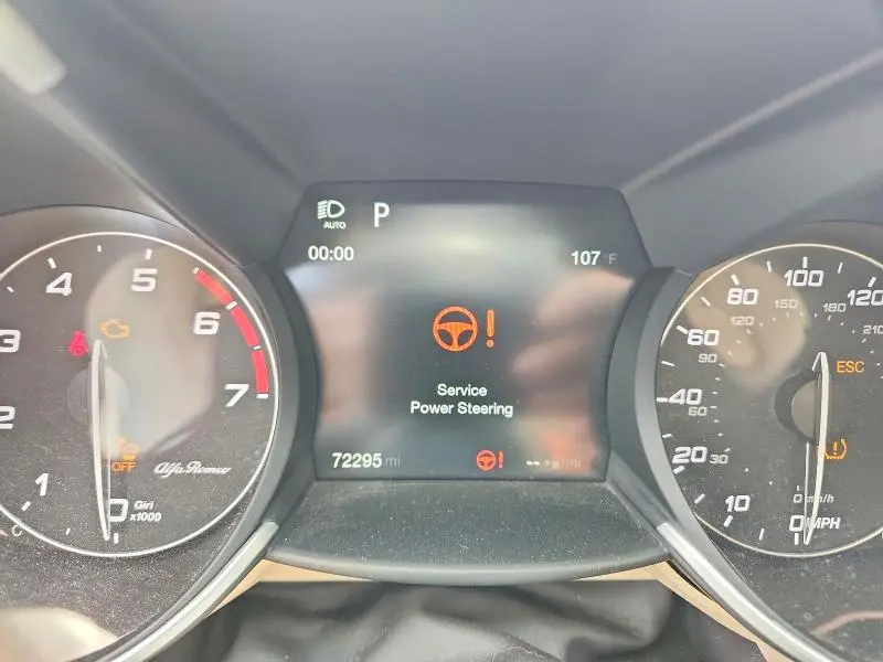 2017 ALFA ROMEO GIULIA TI  