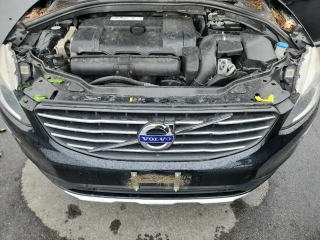 2014 VOLVO XC60 3.2  