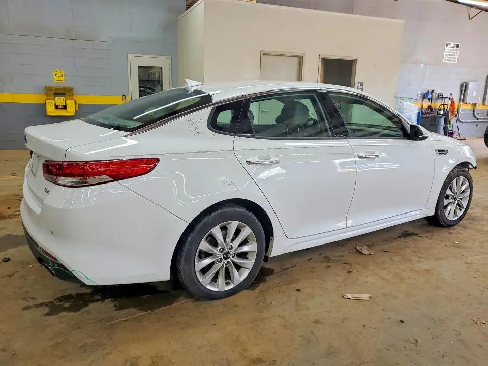 2018 KIA OPTIMA EX  