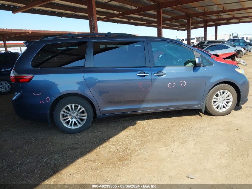 2017 TOYOTA SIENNA XLE 8 PASSENGER