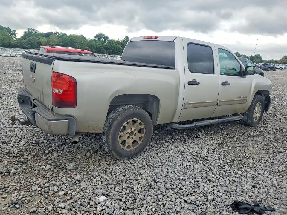 2011 CHEVROLET SILVERADO C1500 LS  