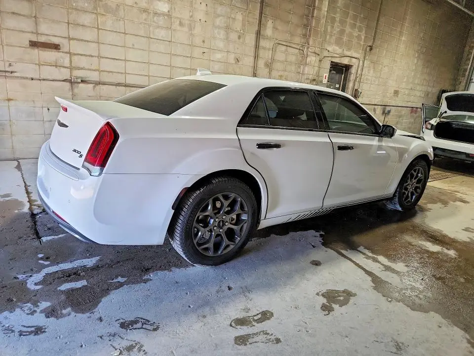 2016 CHRYSLER 300 S  