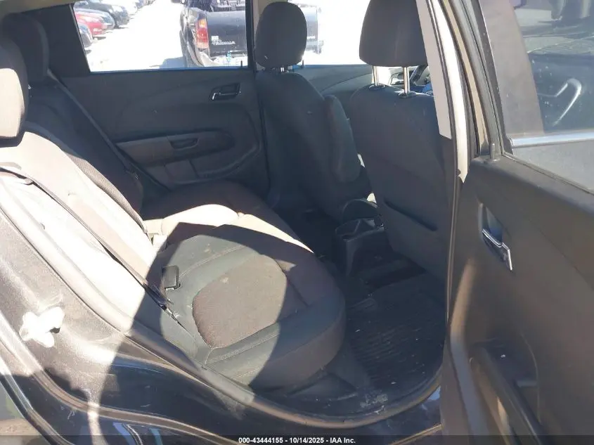 2017 CHEVROLET SONIC LT AUTO