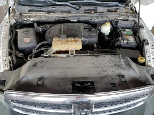 2015 RAM 1500 ST  