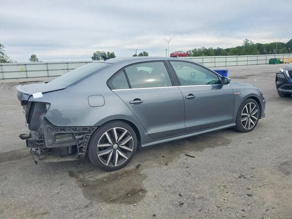 2018 VOLKSWAGEN JETTA   