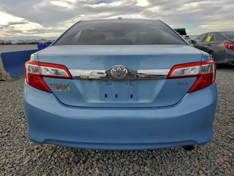 2012 TOYOTA CAMRY BASE  