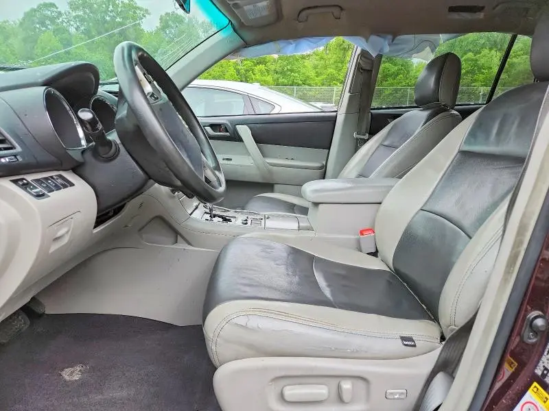 2012 TOYOTA HIGHLANDER BASE  
