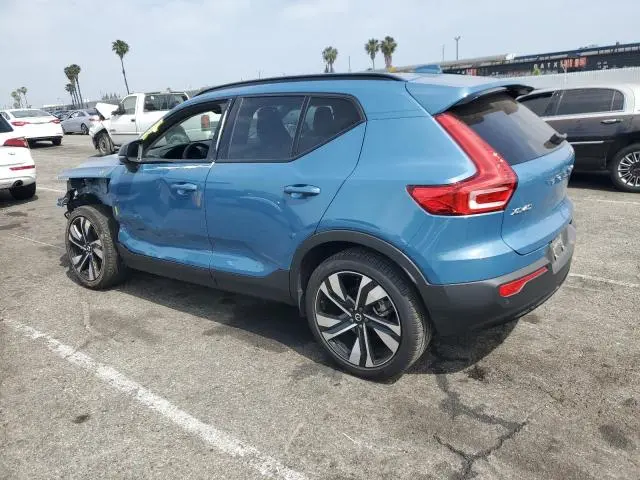 2024 VOLVO XC40 ULTIMATE  