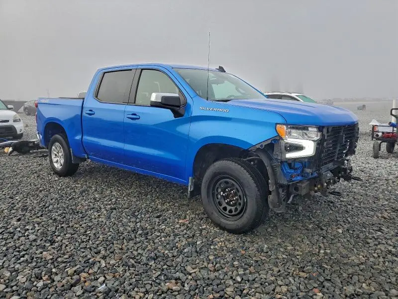 2025 CHEVROLET SILVERADO K1500 LT  