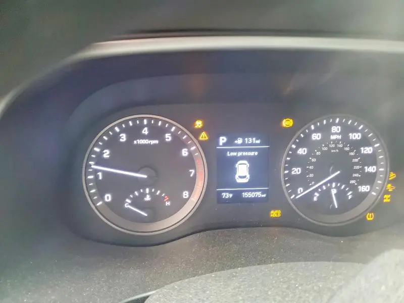 2019 HYUNDAI TUCSON SE  