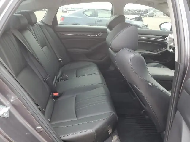 2022 HONDA ACCORD TOURING  