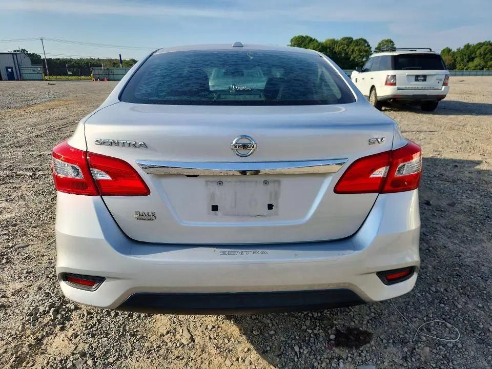 2018 NISSAN SENTRA SV  