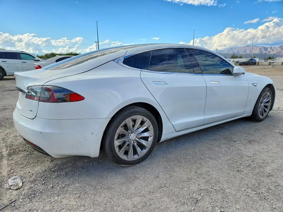 2016 TESLA MODEL S   