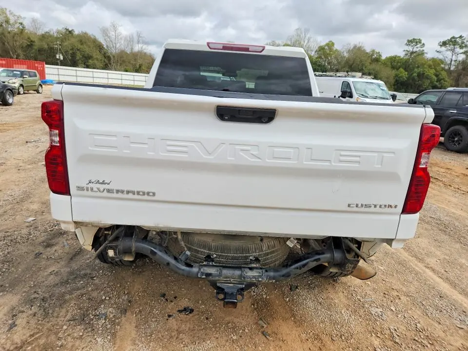 2022 CHEVROLET SILVERADO C1500 CUSTOM  