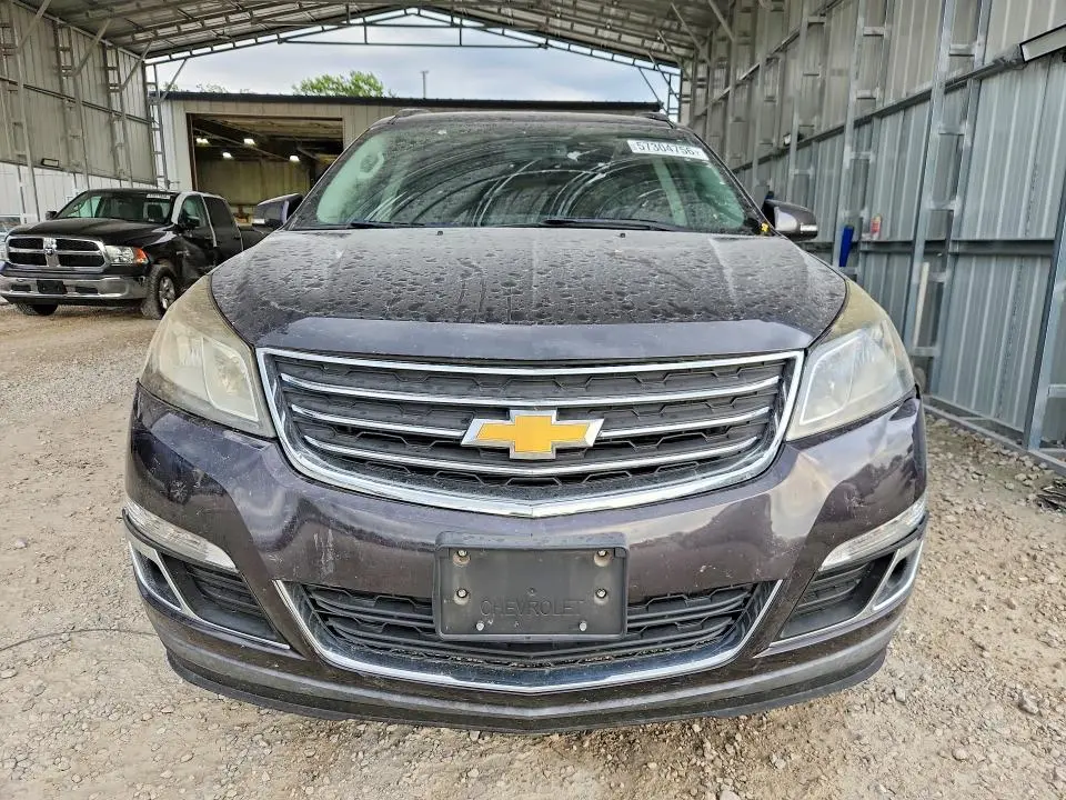 2017 CHEVROLET TRAVERSE LT  