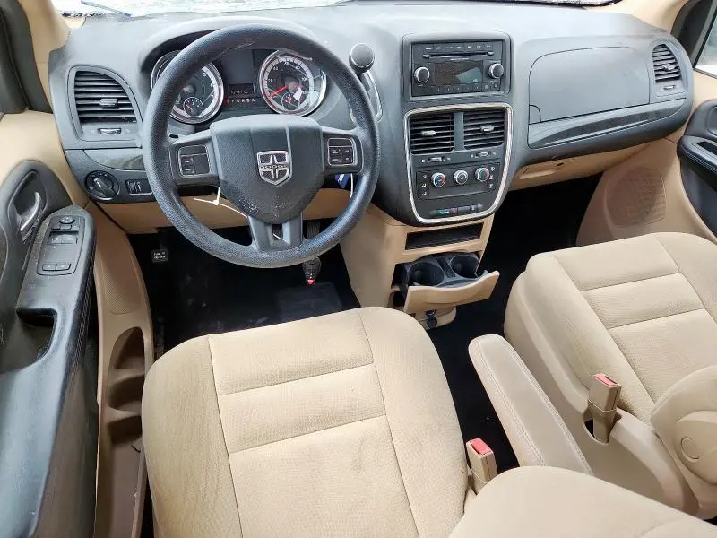 2014 DODGE GRAND CARAVAN SE  