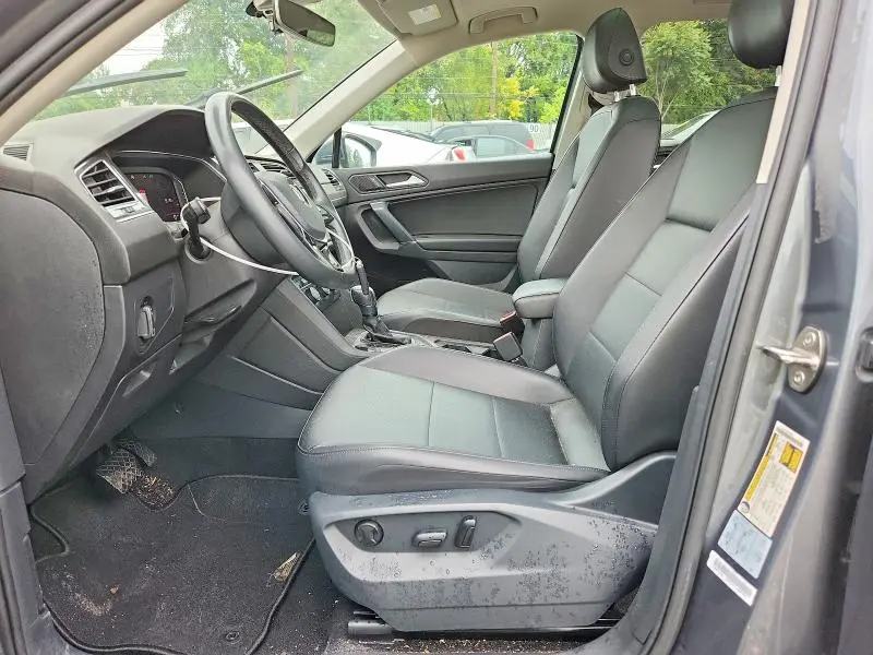 2020 VOLKSWAGEN TIGUAN SE  