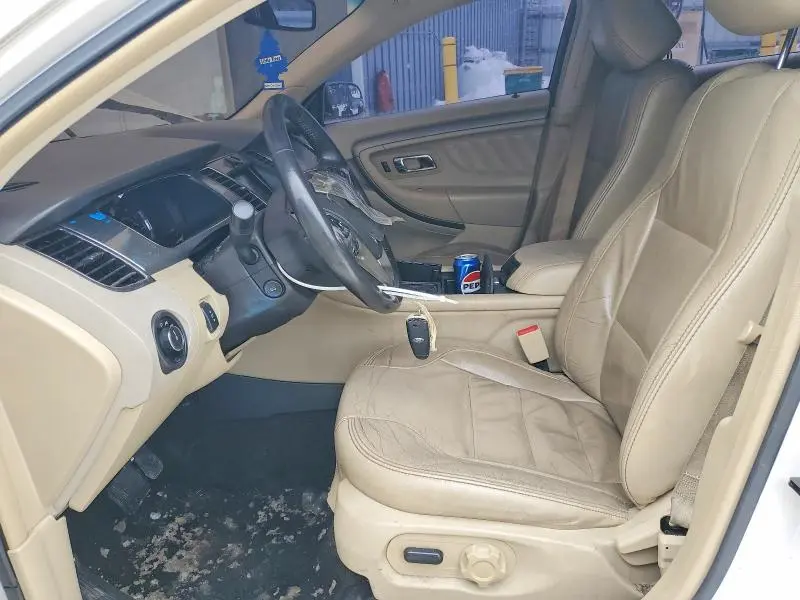 2015 FORD TAURUS SEL  