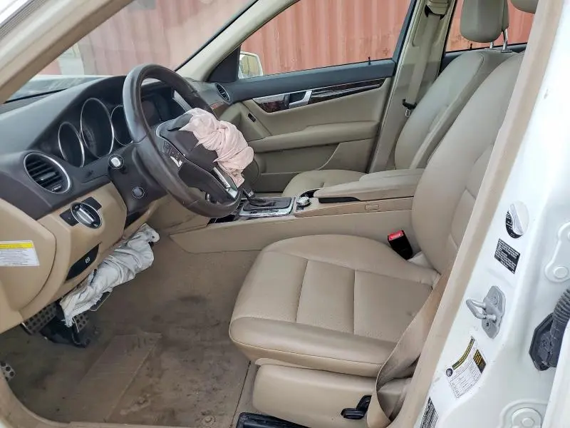 2014 MERCEDES-BENZ C 250  