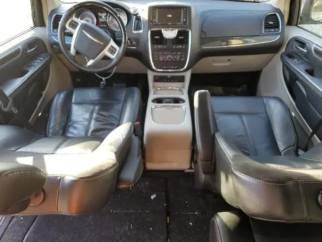2016 CHRYSLER TOWN & COUNTRY LIMITED PLATINUM  