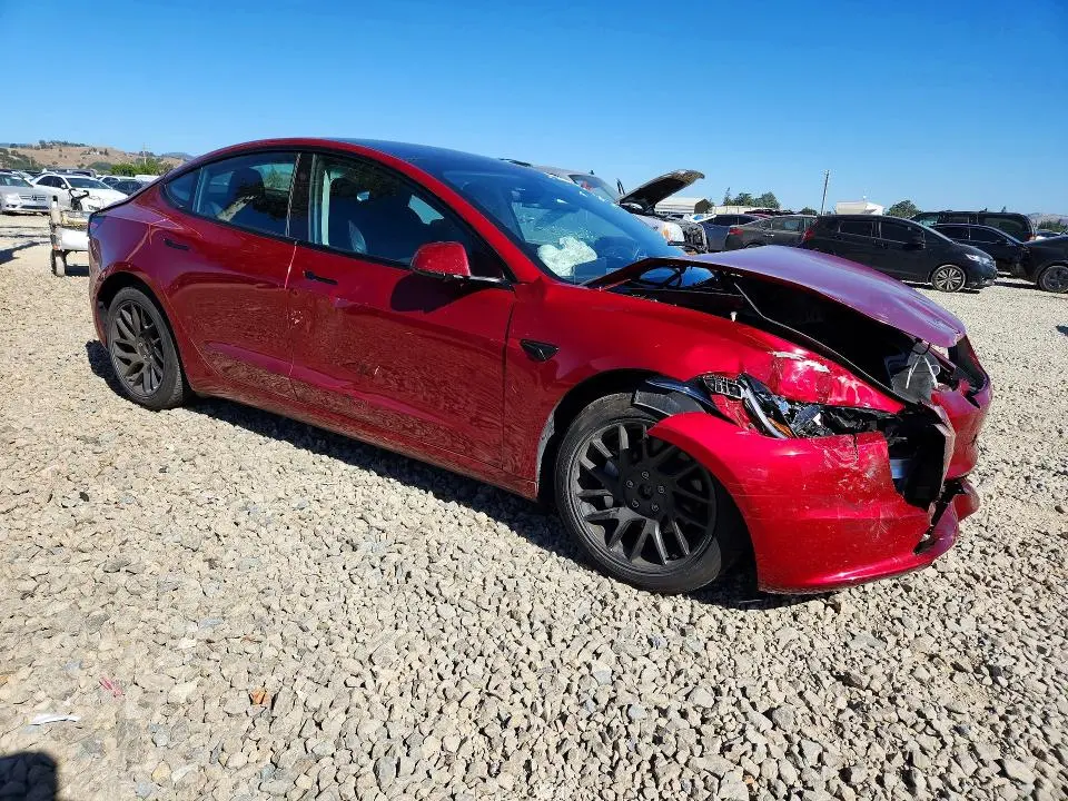 2024 TESLA MODEL 3   