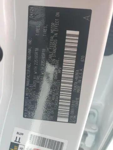 2024 TOYOTA HIGHLANDER LE  