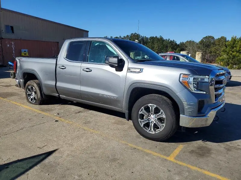 2021 GMC SIERRA K1500 SLE  