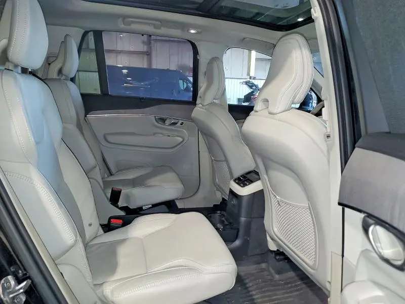 2024 VOLVO XC90 ULTIMATE  